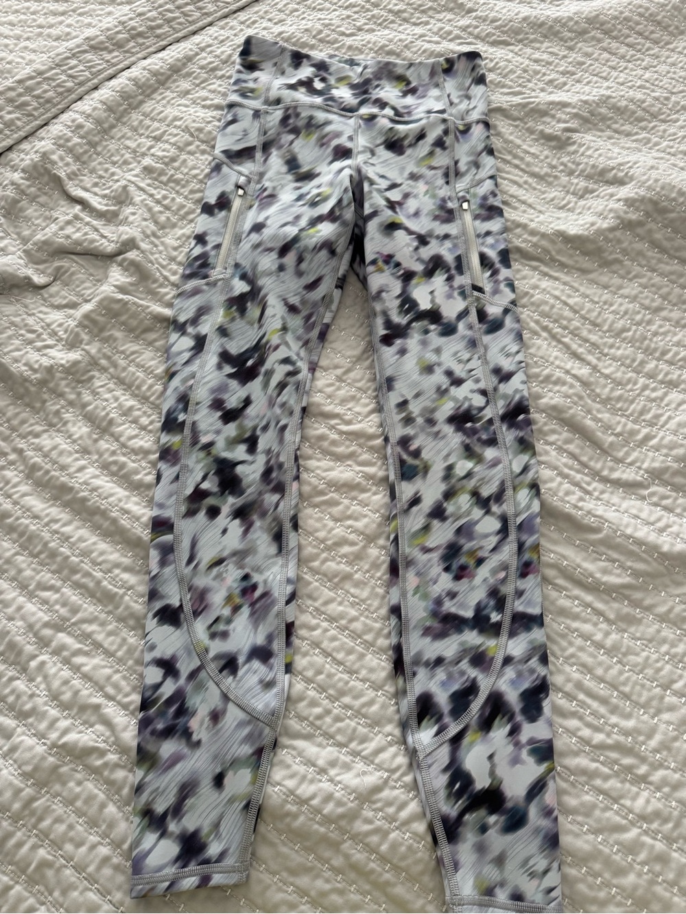 Athleta Multicolor Abstract Print Leggings